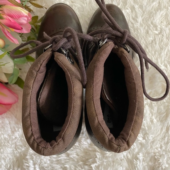 Not Rated Brown Heeled Boots - Picture 7 of 10